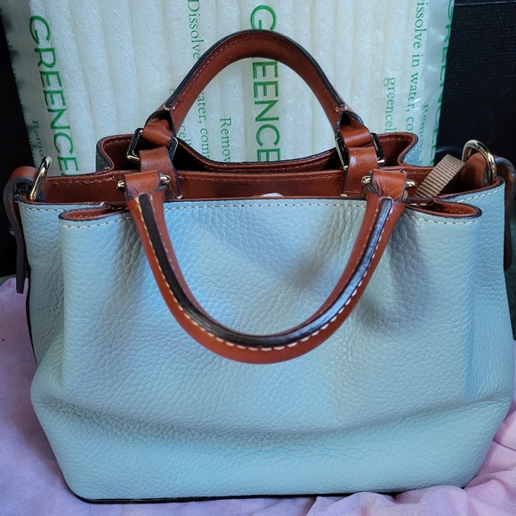 Dooney and Bourke leather sml brenna crossbody bag - Picture 11 of 14